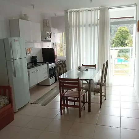 Morada Do Pereque Apartment Ubatuba Exterior photo